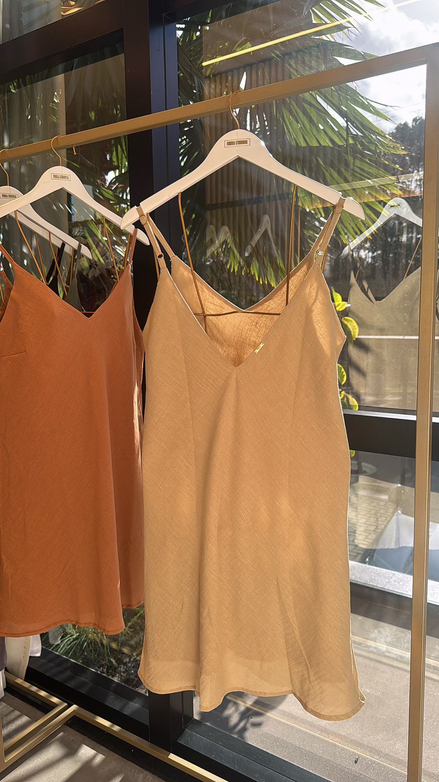 VESTIDO SANTORINI CURTO MOCCA