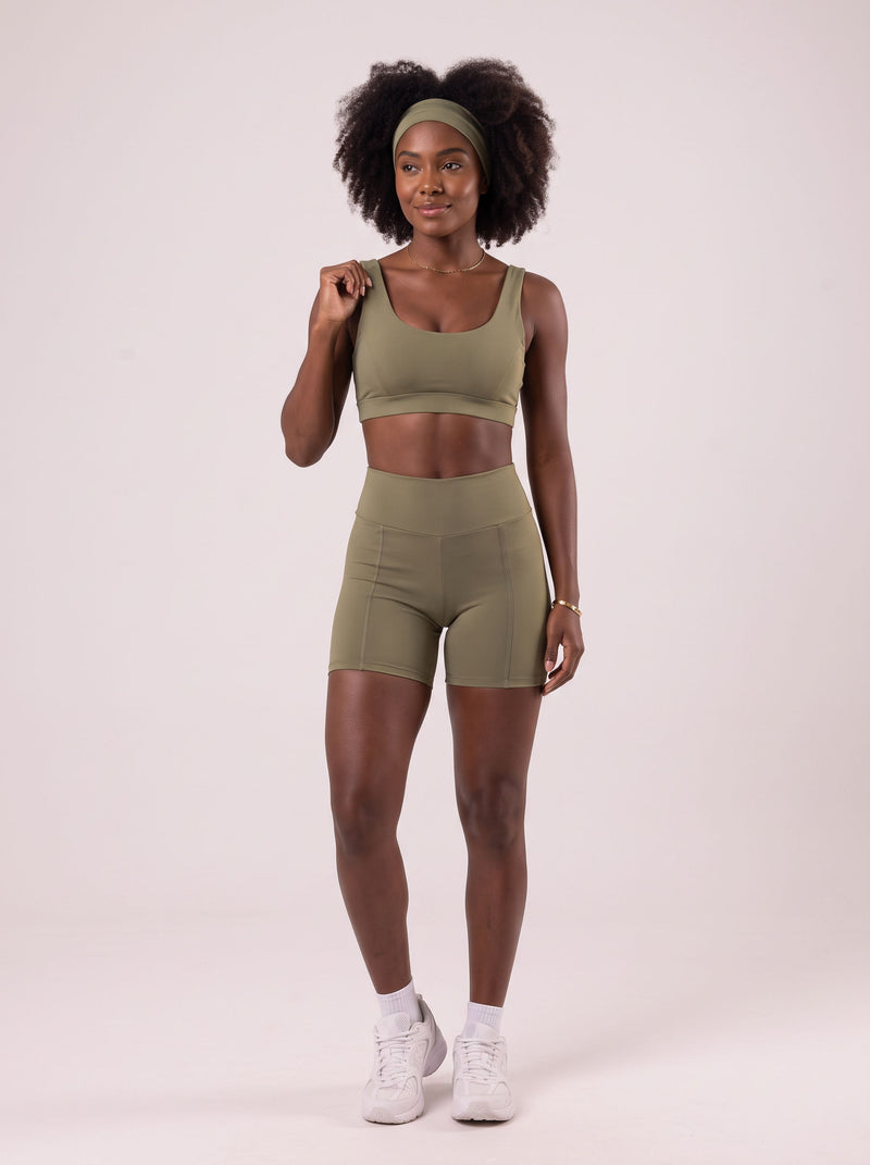 SHORT CELINA VERDE MUSGO