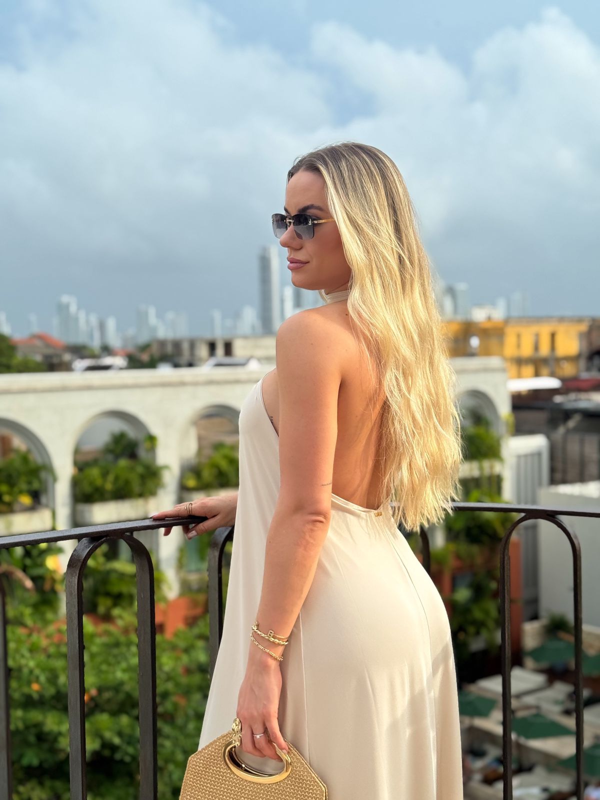 VESTIDO MAKANI CHAMPAGNE