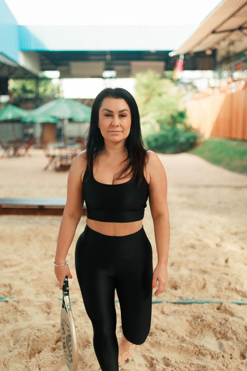 TOP FIORELLA MICROCANELADO PRETO