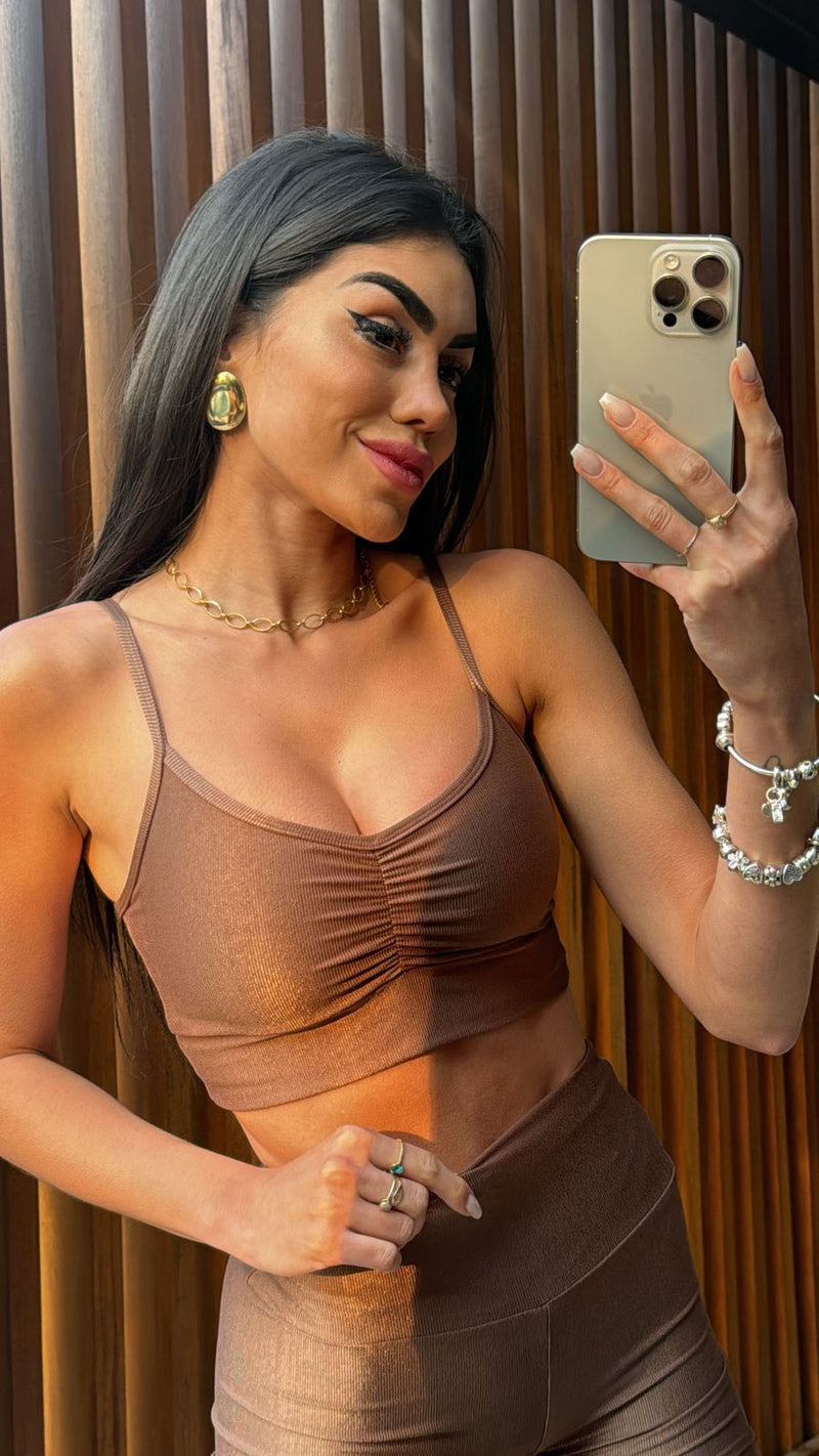 TOP DONATELLA MICROCANELADO CHOCOLATE