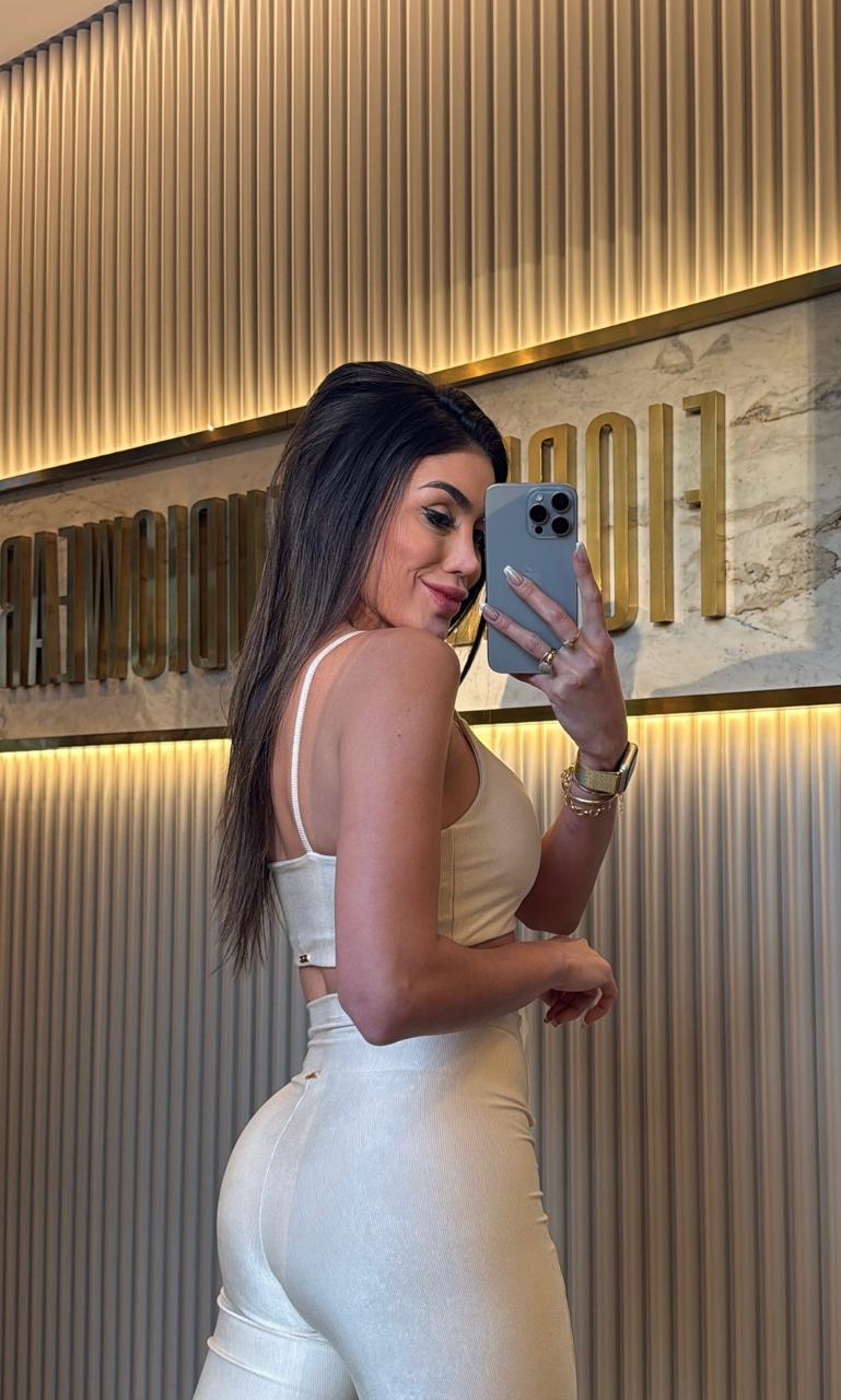 LEGGING VIRGÍNIA MONTARIA MICROCANELADO OFF WHITE