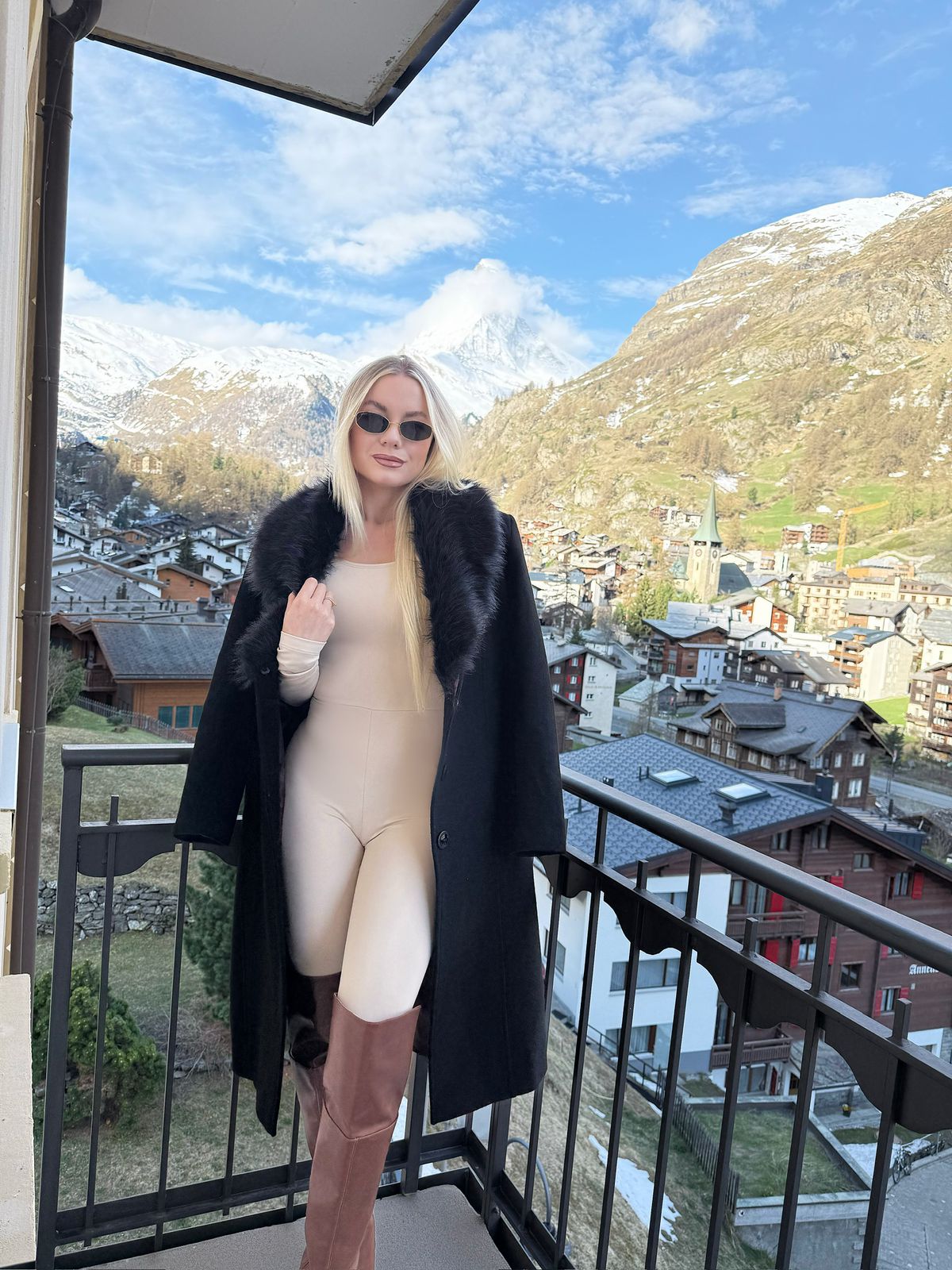 MACACÃO RENATA POLIAMIDA OFF WHITE