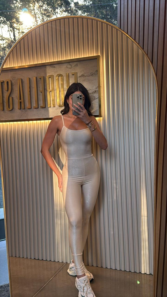 MACACÃO SERENA MICROCANELADO OFF WHITE