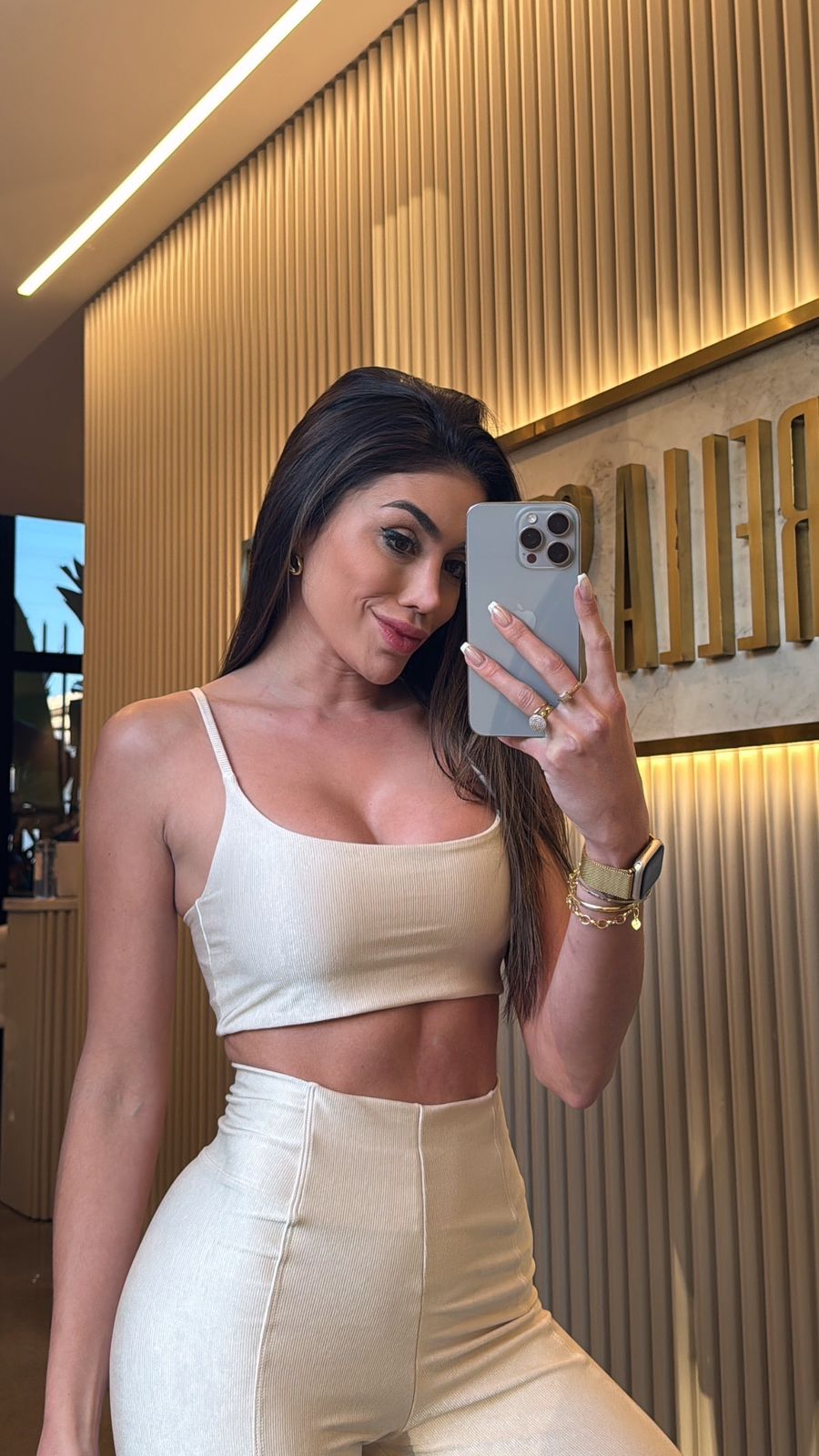 TOP VIRGINIA MICROCANELADO OFF WHITE