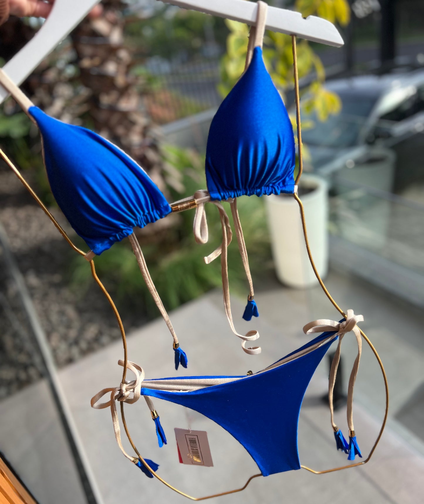 BIQUÍNI ELLOAH GLOW AZUL BIC / DOURADO