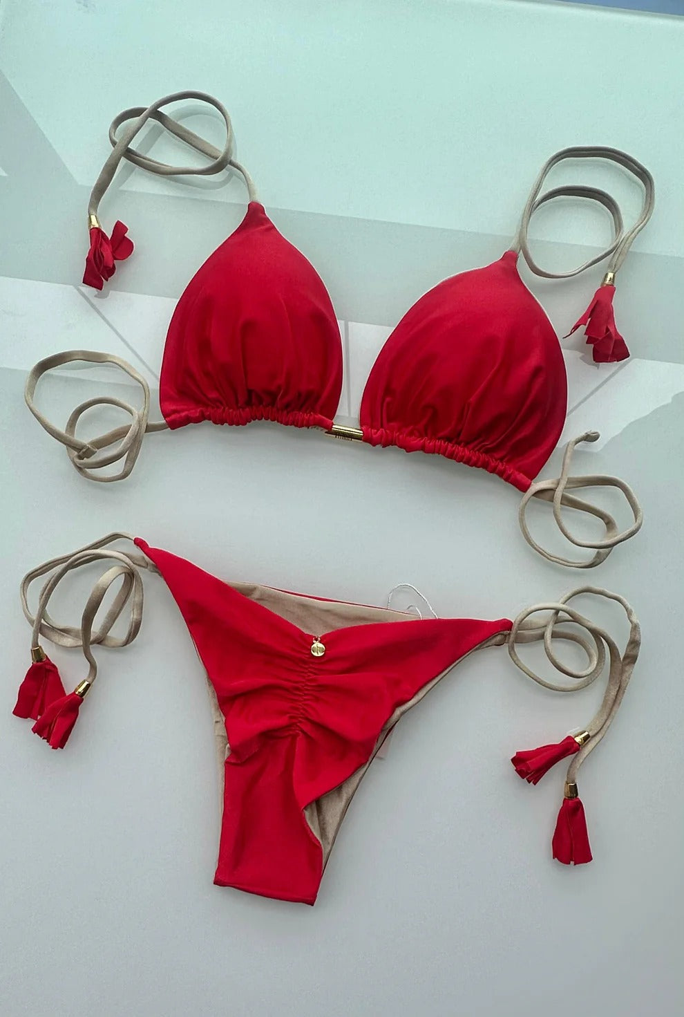 BIQUÍNI ELLOAH GLOW VERMELHO / DOURADO