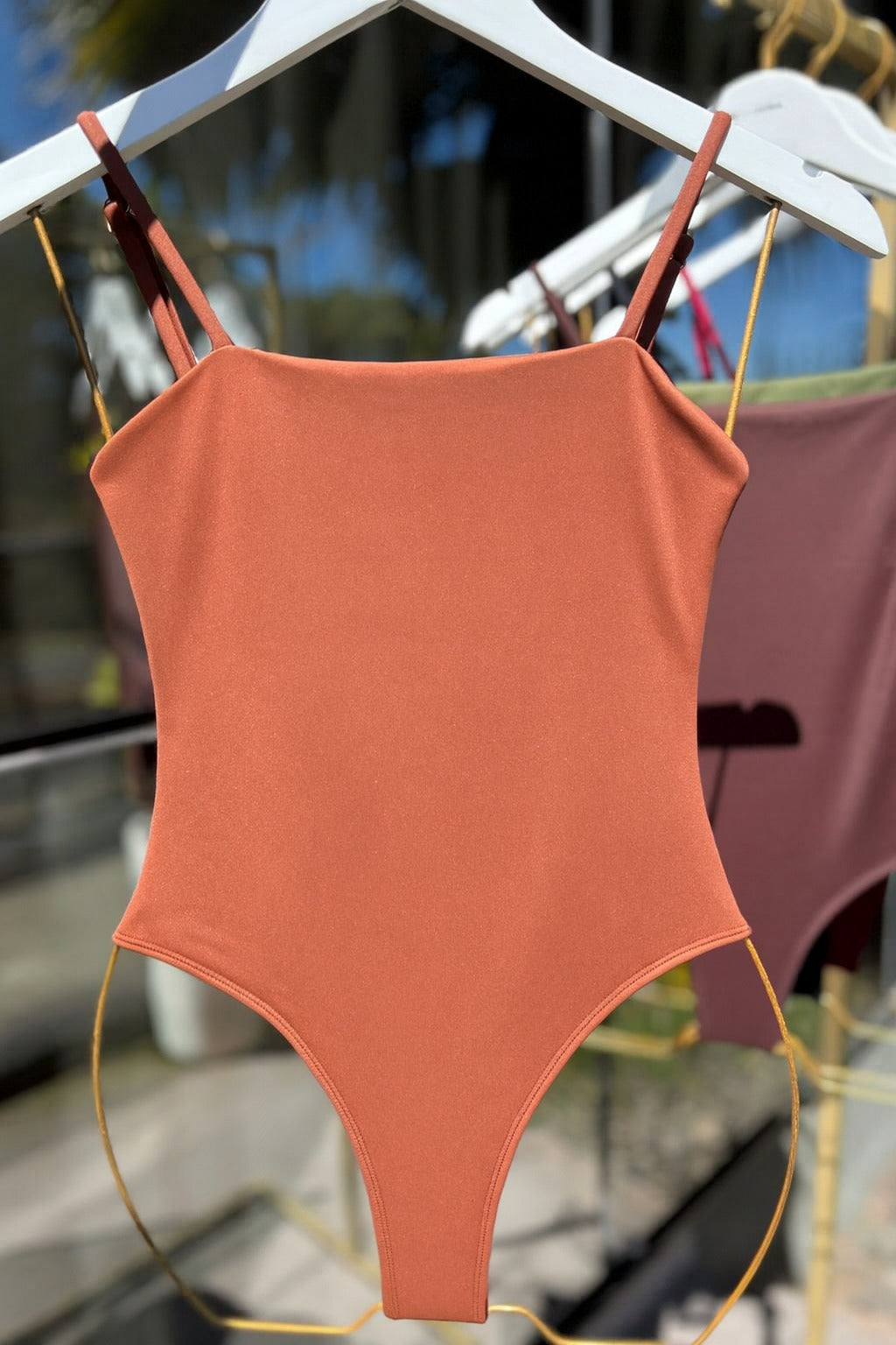 BODY CORALINA POLIAMIDA CARAMELO