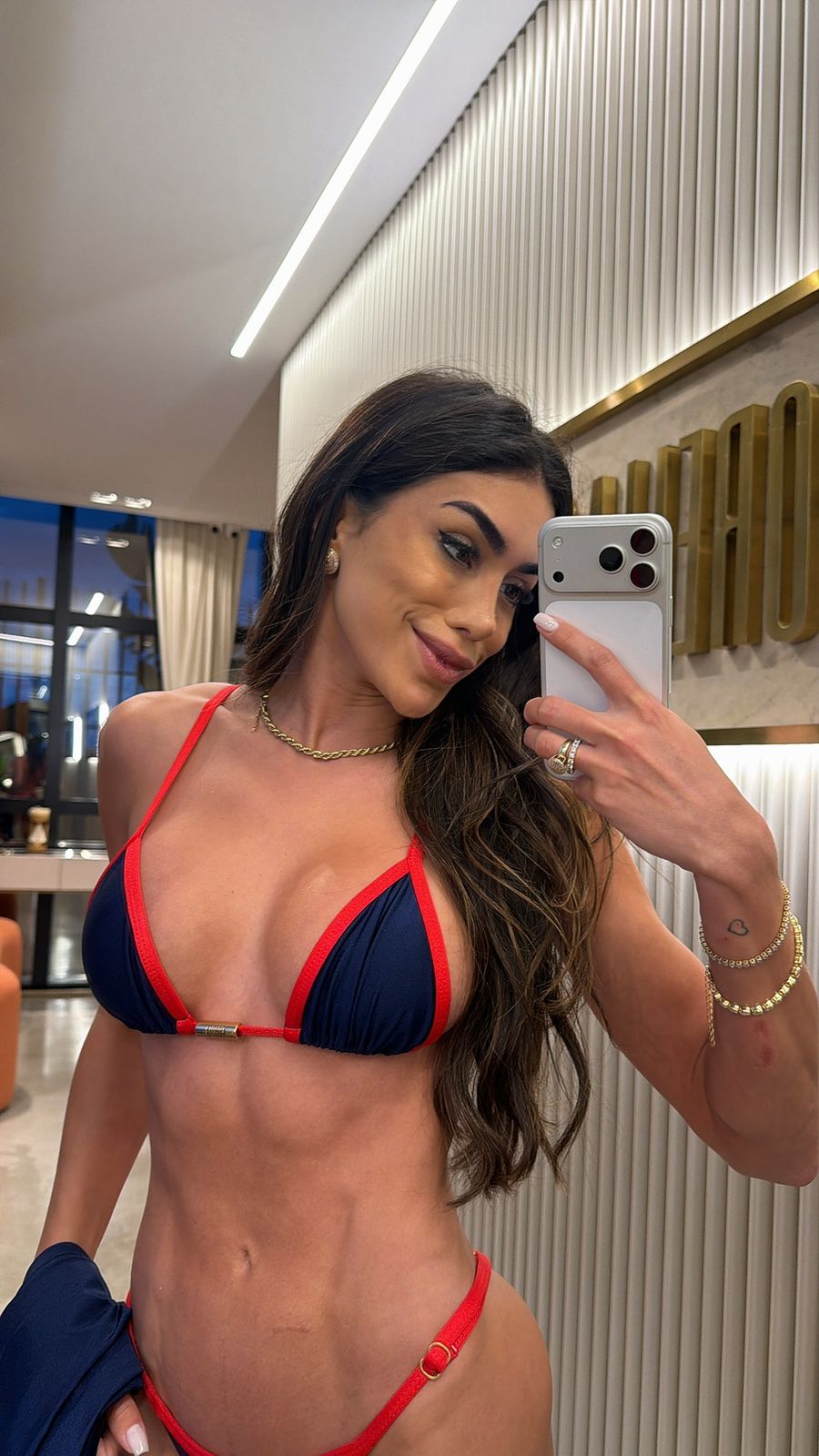 BIQUÍNI ANITTA GLOW AZUL MARINHO/ VERMELHO