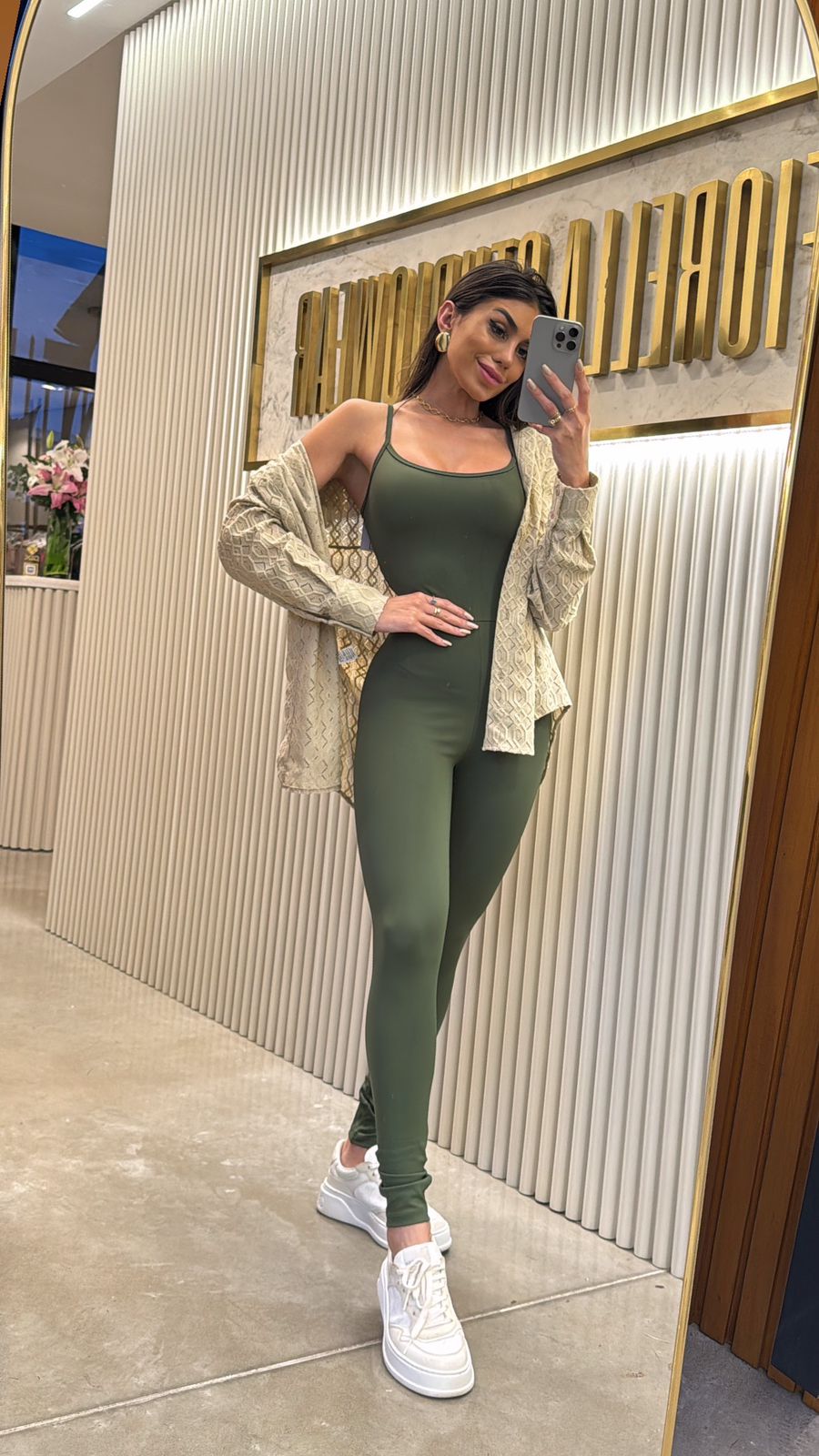 MACACÃO SERENA POLIAMIDA VERDE MUSGO